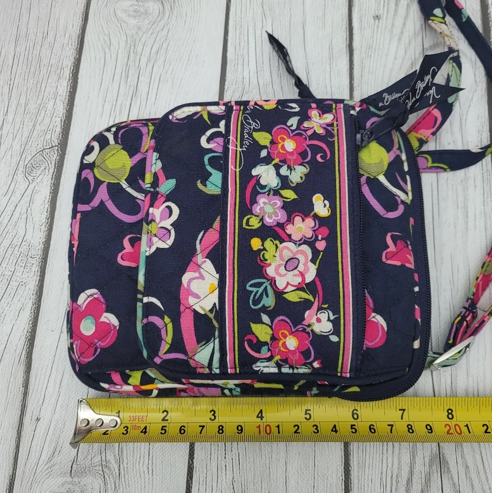 Vera Bradley Hipster Crossbody RIBBONS Winter 2012 Navy Blue Floral Pink - Picture 15 of 16